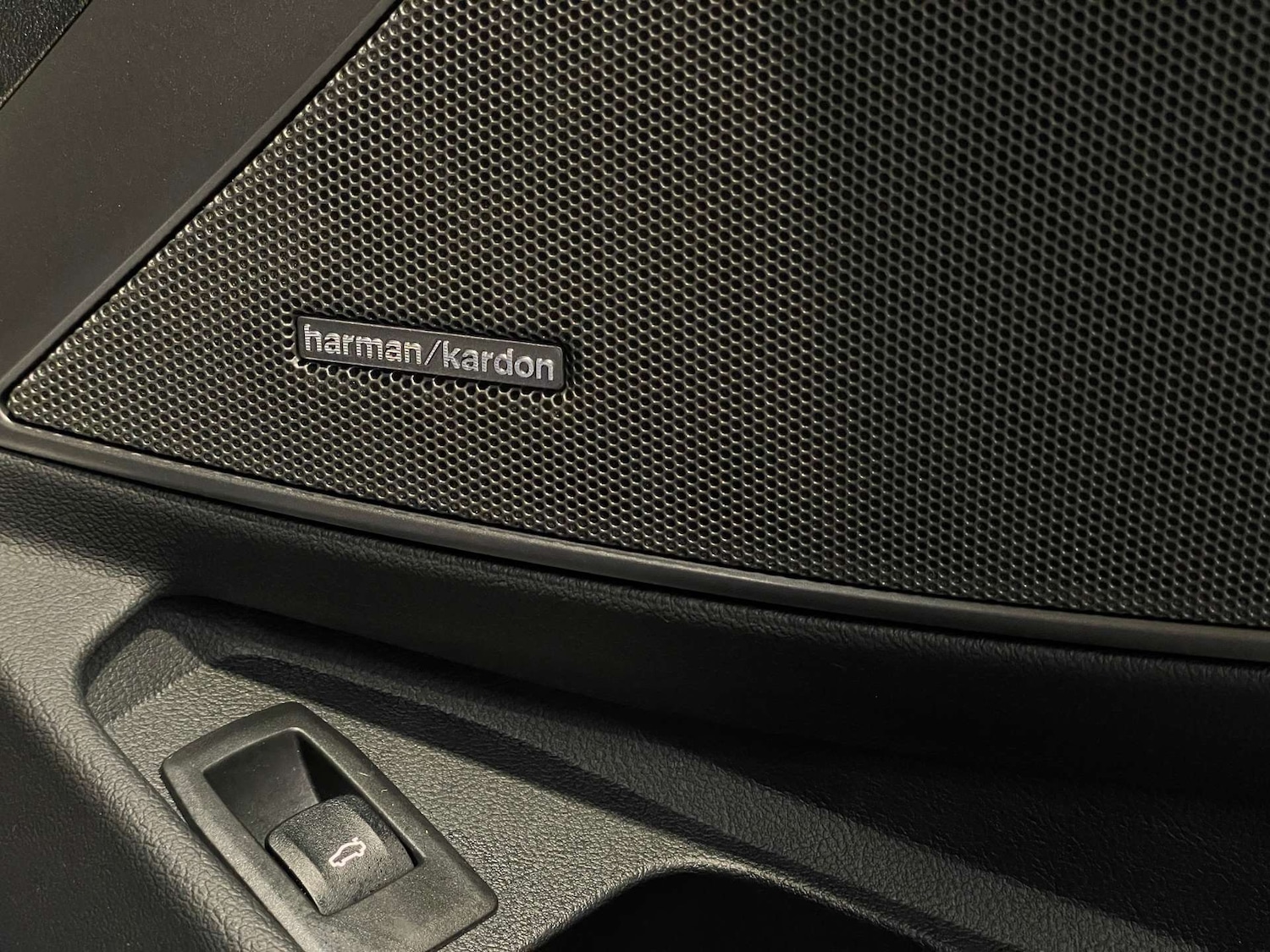 Used BMW 3 Series 2023 for sale - 77038526: Photo 31