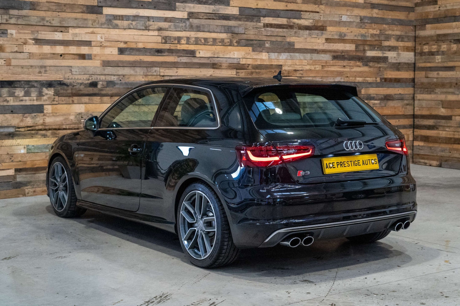Used Audi A3 2016 for sale - 77529415: Photo 2