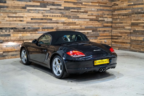 Used Porsche Boxster 2009 for sale - 76305789: Photo 2