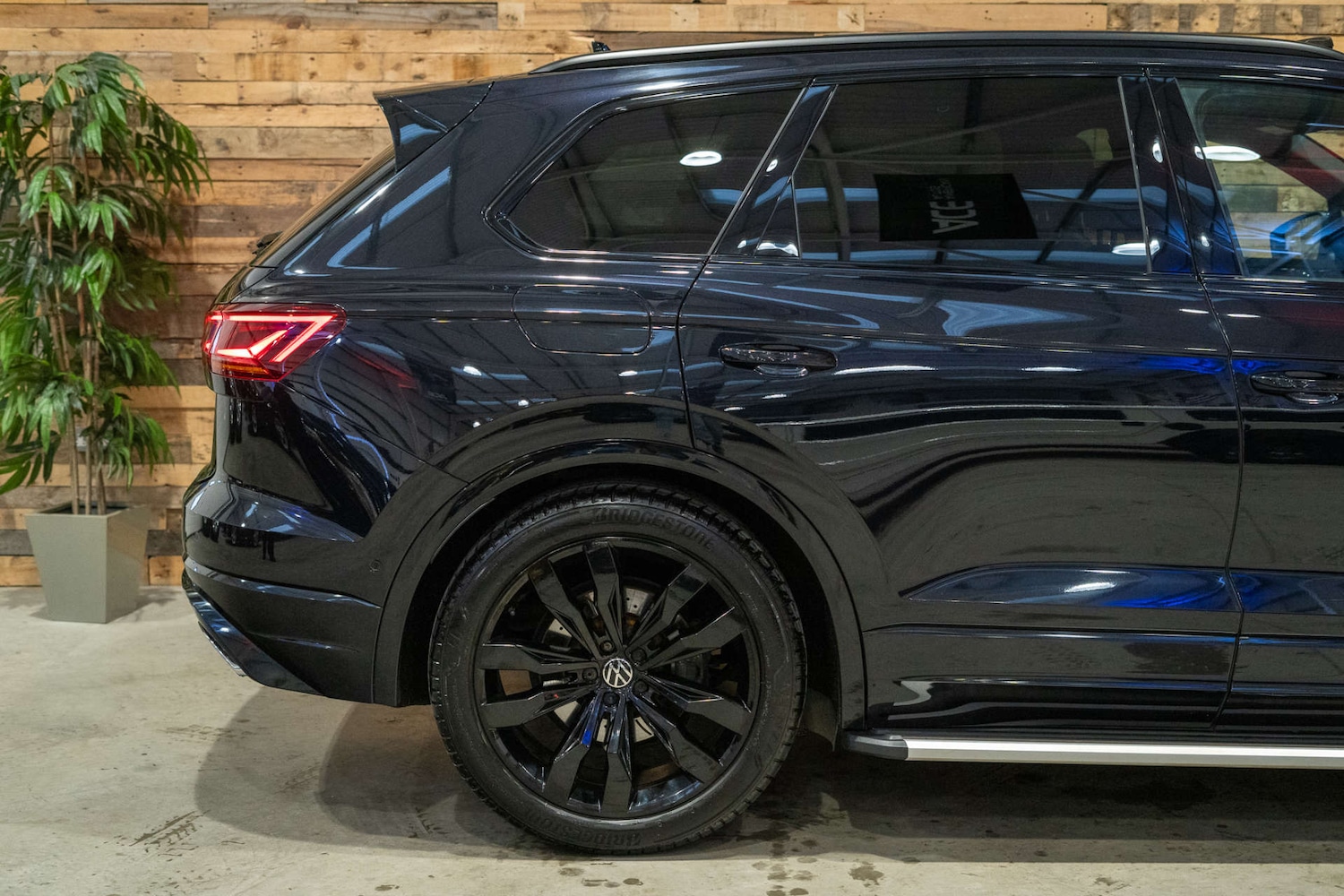 Used Volkswagen Touareg 2021 for sale - 76829989: Photo 14