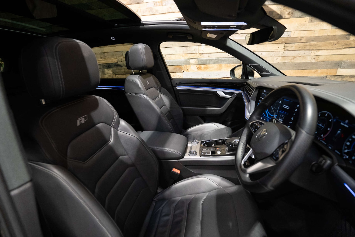 Used Volkswagen Touareg 2021 for sale - 76829989: Photo 21