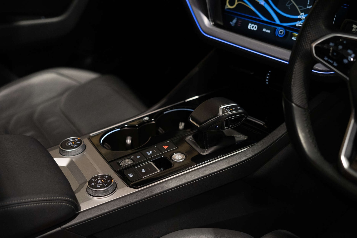 Used Volkswagen Touareg 2021 for sale - 76829989: Photo 34