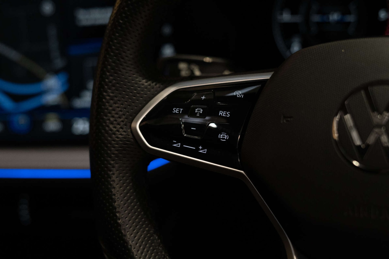 Used Volkswagen Touareg 2021 for sale - 76829989: Photo 36