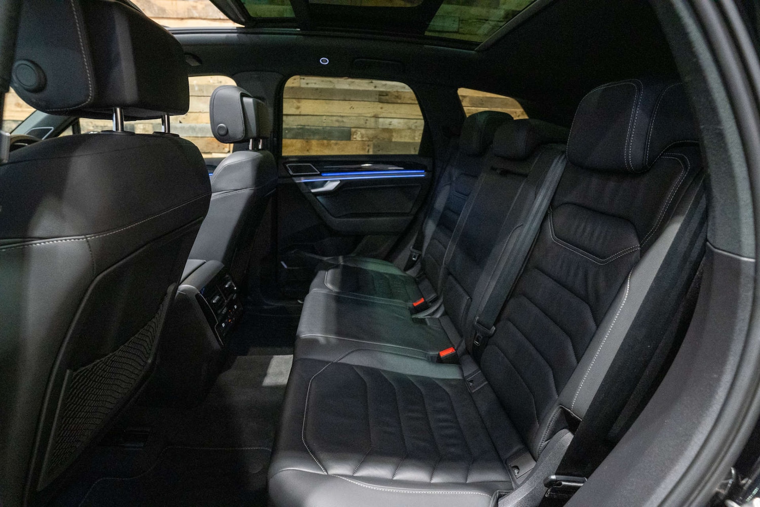 Used Volkswagen Touareg 2021 for sale - 76829989: Photo 38