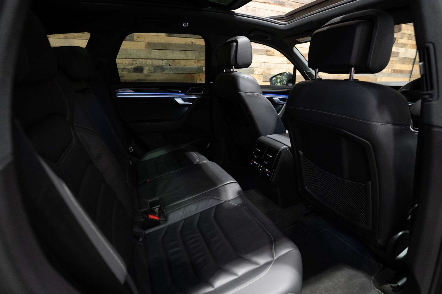 Used Volkswagen Touareg 2021 for sale - 76829989: Photo 39