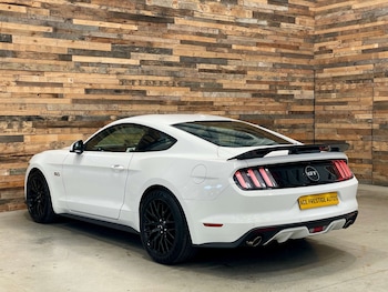 Used Ford Mustang 2017 for sale - 79090443: Photo