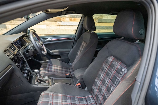 Used Volkswagen Golf 2018 for sale - 76319147: Photo 25