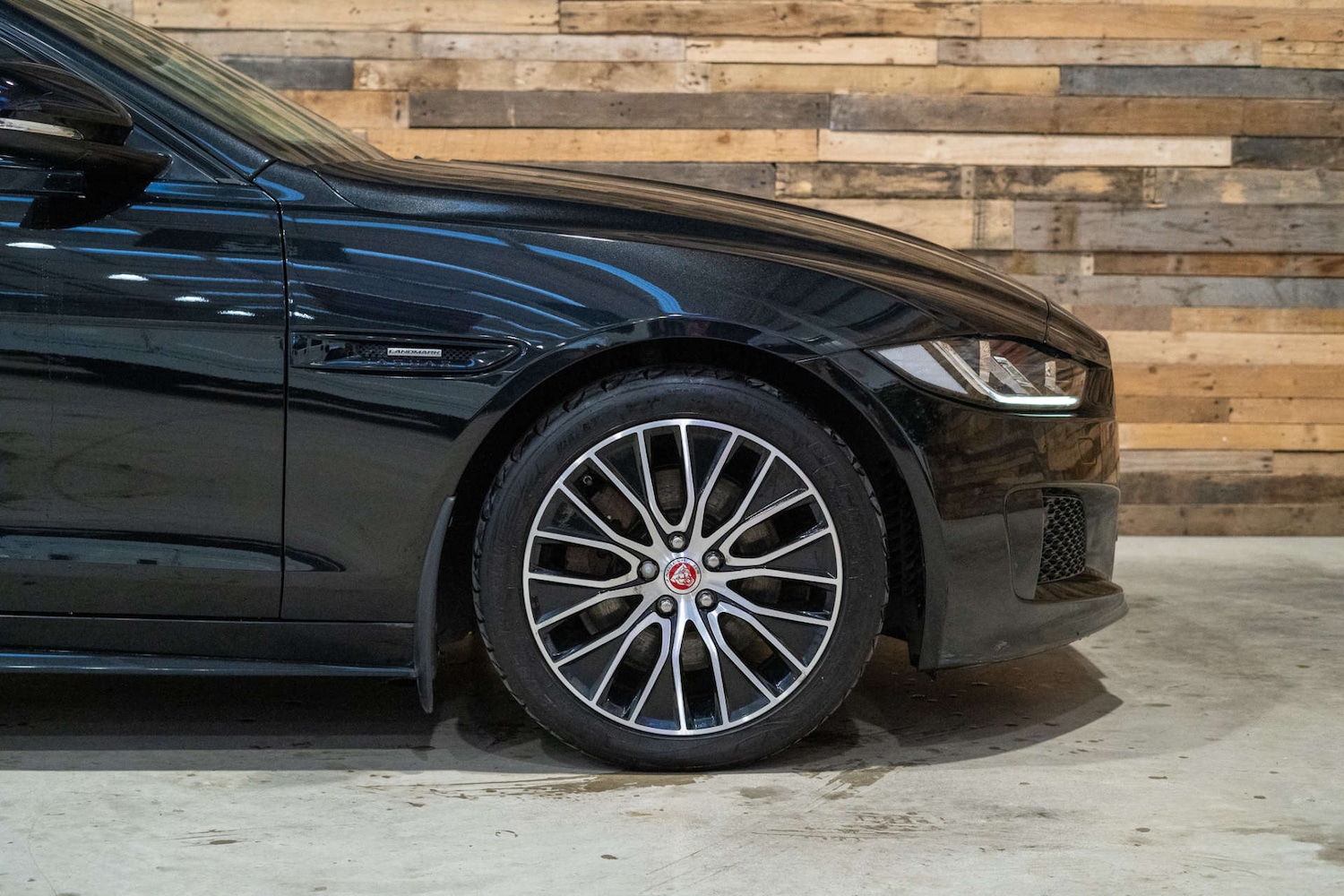 Used Jaguar XE 2019 for sale - 77022401: Photo 15