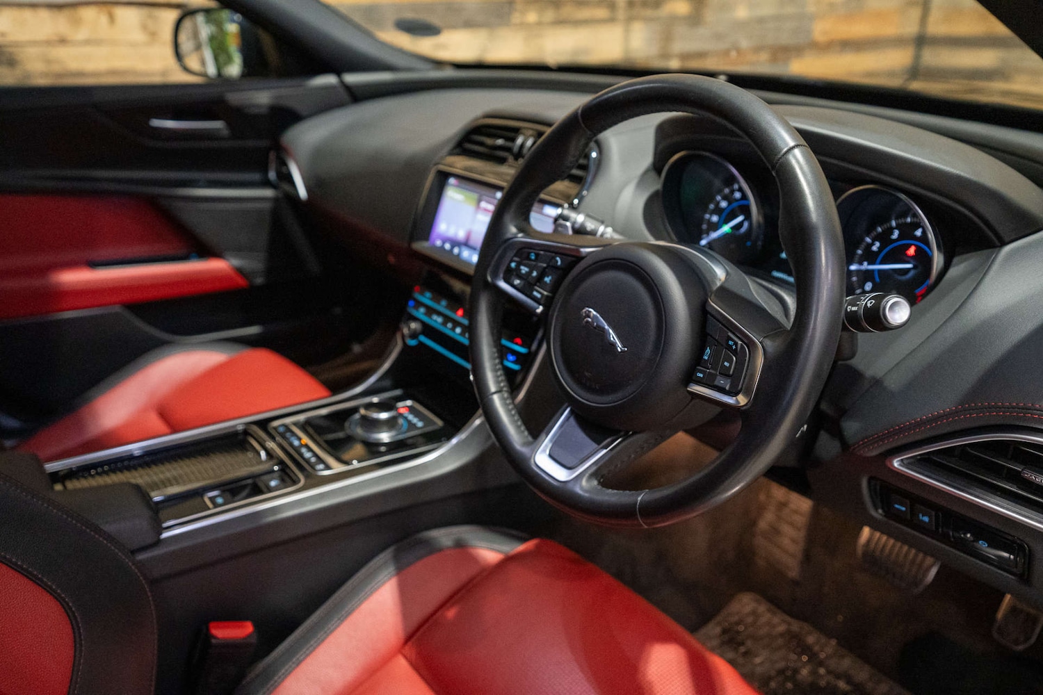 Used Jaguar XE 2019 for sale - 77022401: Photo 19