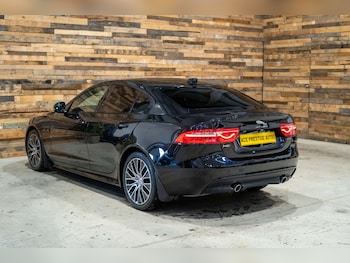 Used Jaguar XE 2019 for sale - 77022401: Photo