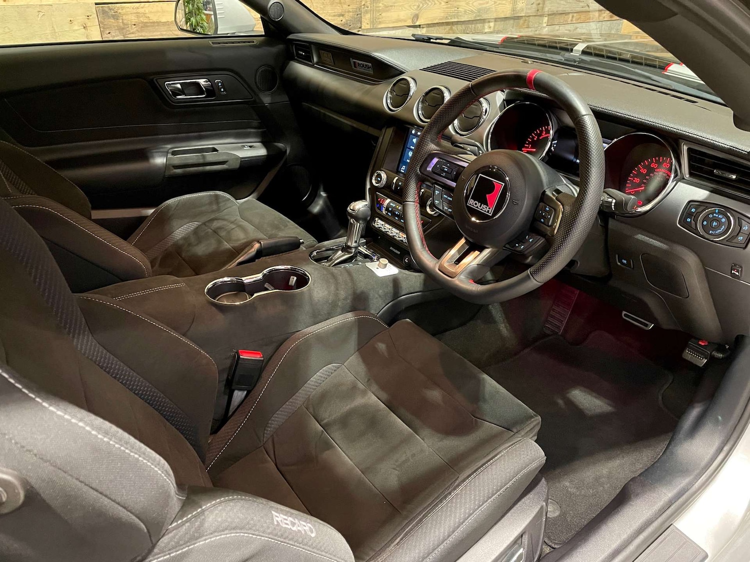 Used Ford Mustang 2017 for sale - 77470079: Photo 26