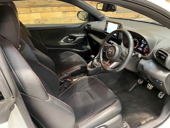 Used Toyota Yaris 2021 for sale - 79531919: Photo