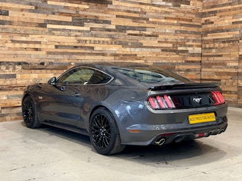 Used Ford Mustang 2016 for sale - 77967831: Photo