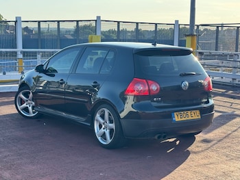 Used Volkswagen Golf 2006 for sale - 79251538: Photo