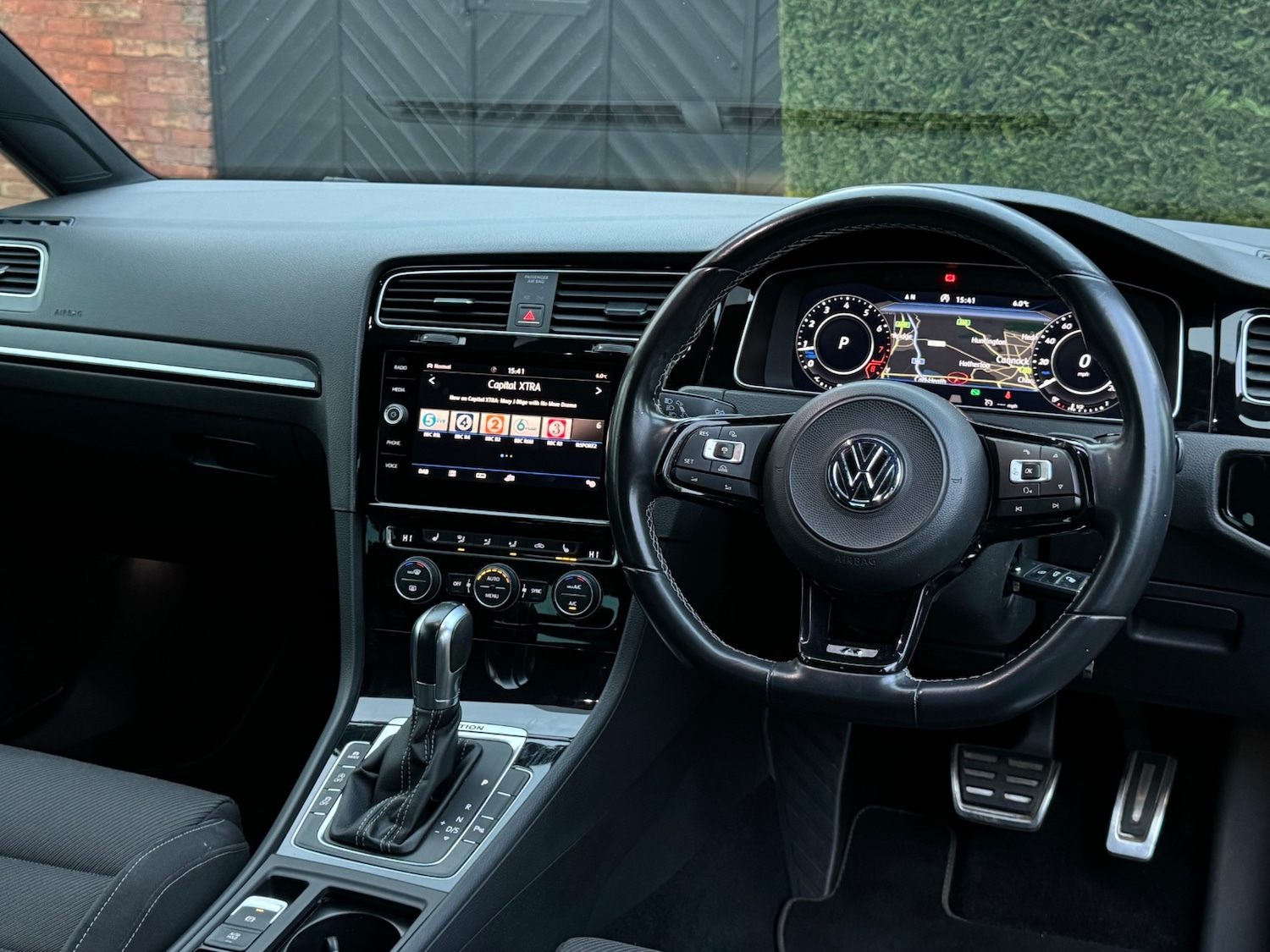 Used Volkswagen Golf 2017 for sale - 77371118: Photo 11