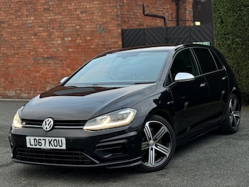 Used Volkswagen Golf 2017 for sale - 77371118: Photo