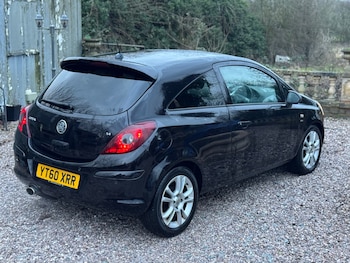 Used Vauxhall Corsa 2010 for sale - 77310878: Photo