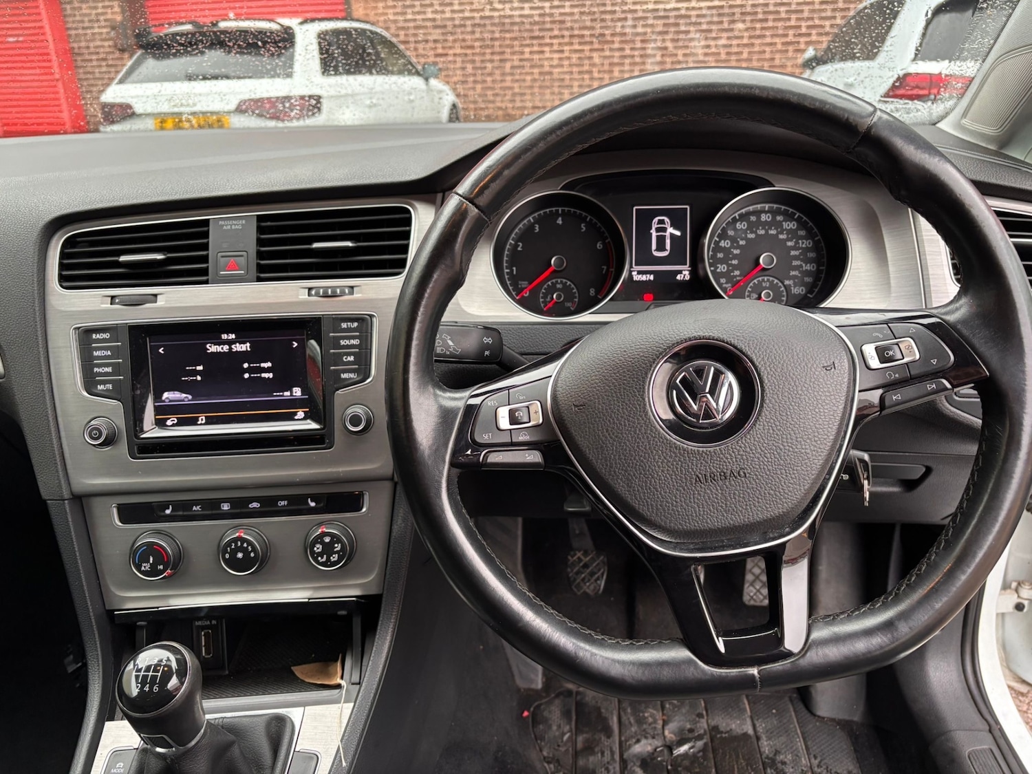 Used Volkswagen Golf 2014 for sale - 76799670: Photo 8