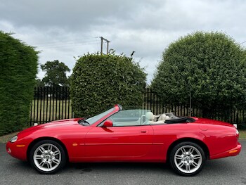 Used Jaguar XK8 2002 for sale - 75910441: Photo