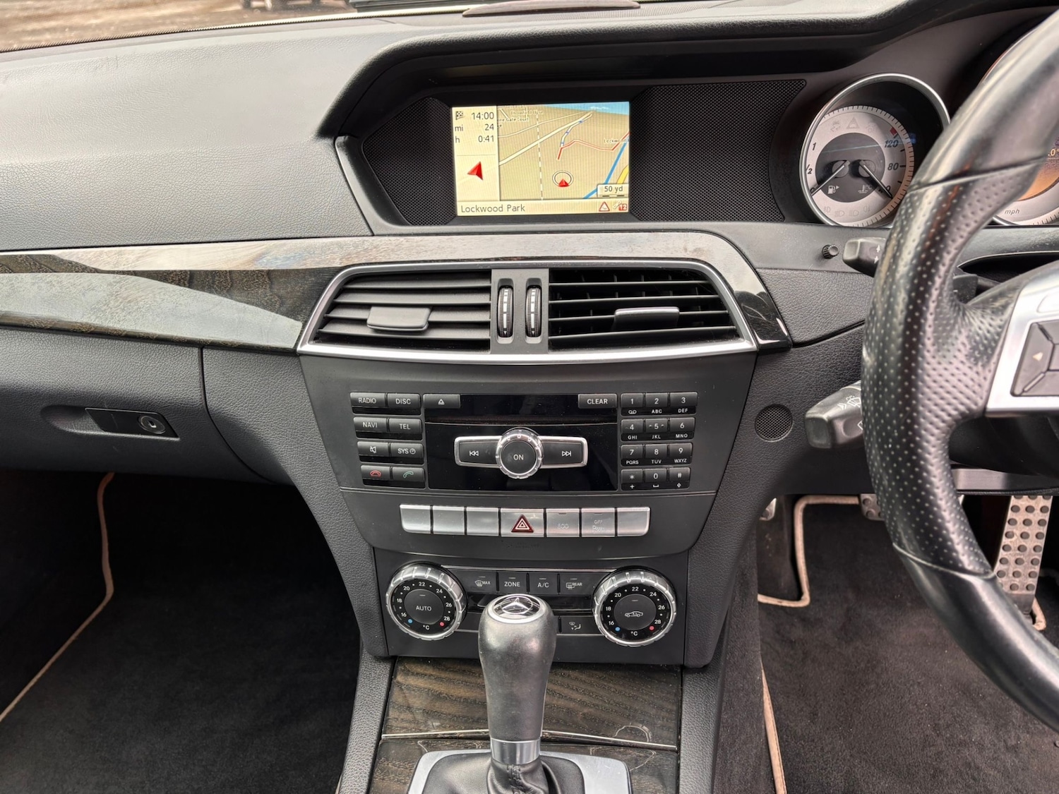 Used Mercedes-Benz C Class 2011 for sale - 76597502: Photo 12