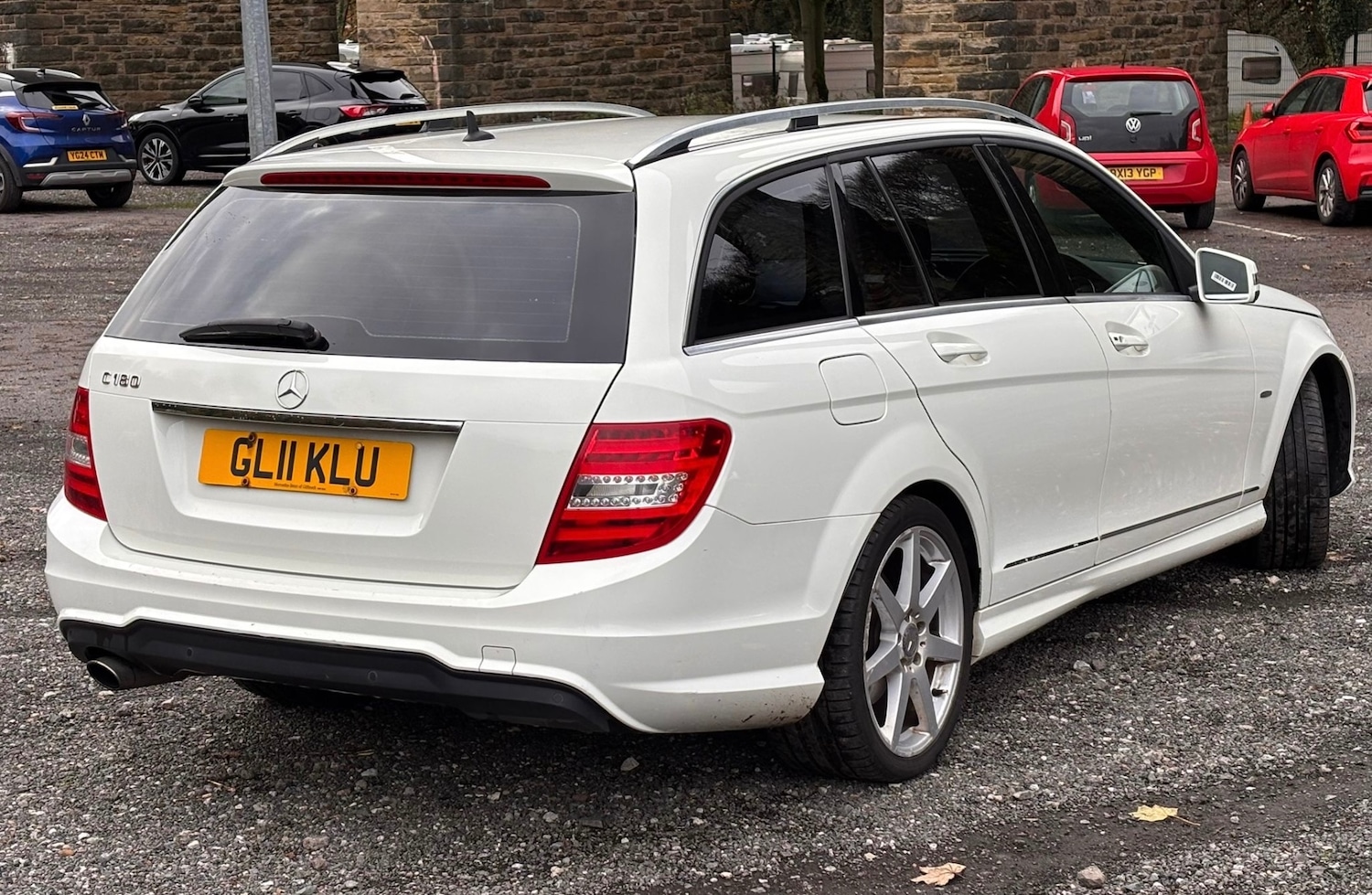 Used Mercedes-Benz C Class 2011 for sale - 76597502: Photo 3