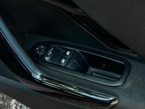 Used Peugeot 208 2013 for sale - 75766619: Photo 20