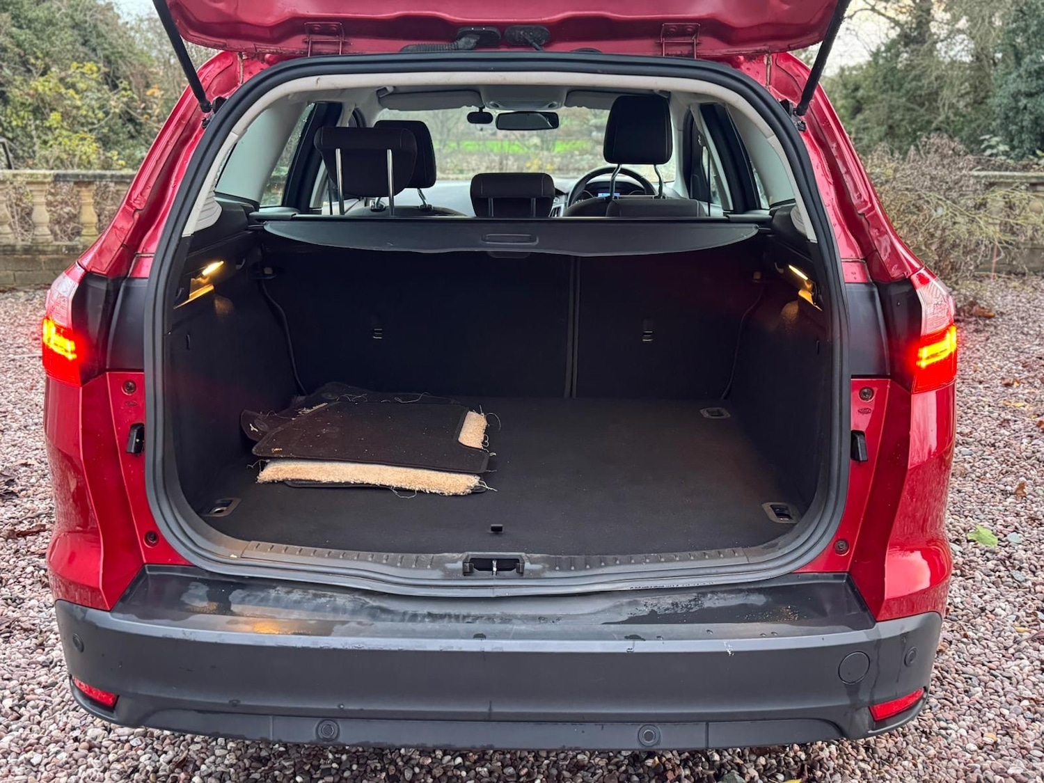 Used Ford Focus 2014 for sale - 76752032: Photo 5