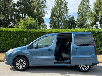 Used Peugeot Partner Tepee 2015 for sale - 79413780: Photo