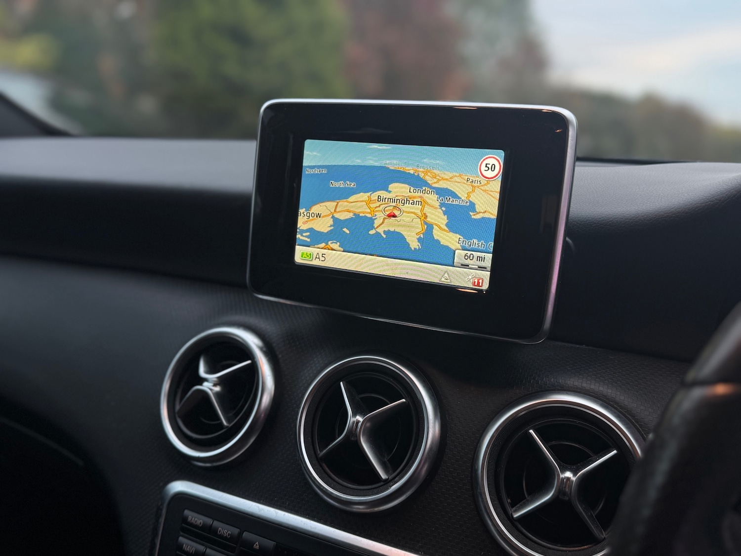 Used Mercedes-Benz A-Class 2015 for sale - 76384835: Photo 8