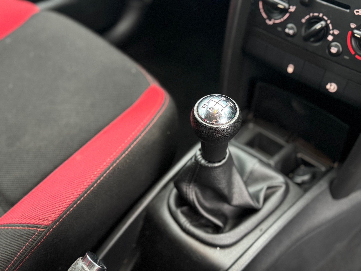 Used Peugeot 207 2009 for sale - 77055054: Photo 12