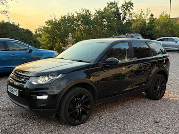 Used Land Rover Discovery Sport 2016 for sale - 79504251: Photo