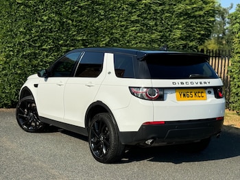 Used Land Rover Discovery Sport 2015 for sale - 79223143: Photo