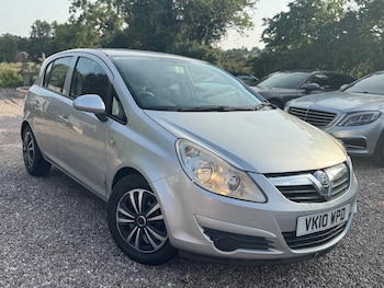 Vauxhall - Corsa