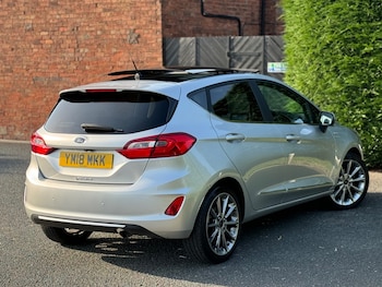 Used Ford Fiesta 2018 for sale - 78998175: Photo