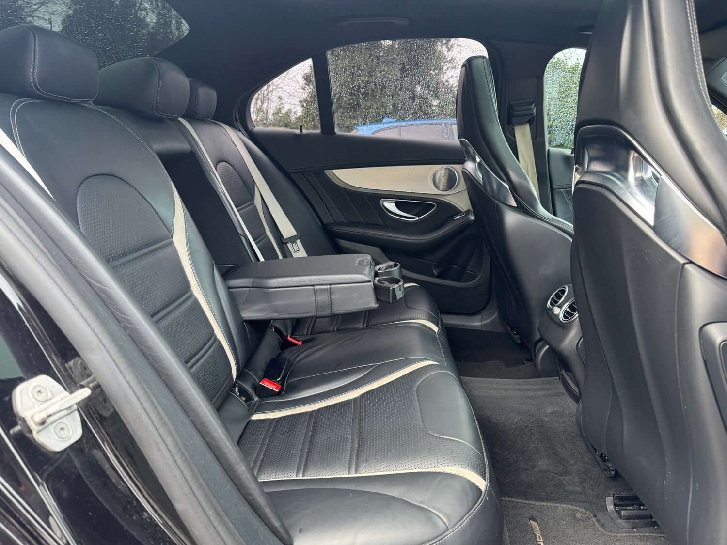 Used Mercedes-Benz C Class 2015 for sale - 77311511: Photo 10