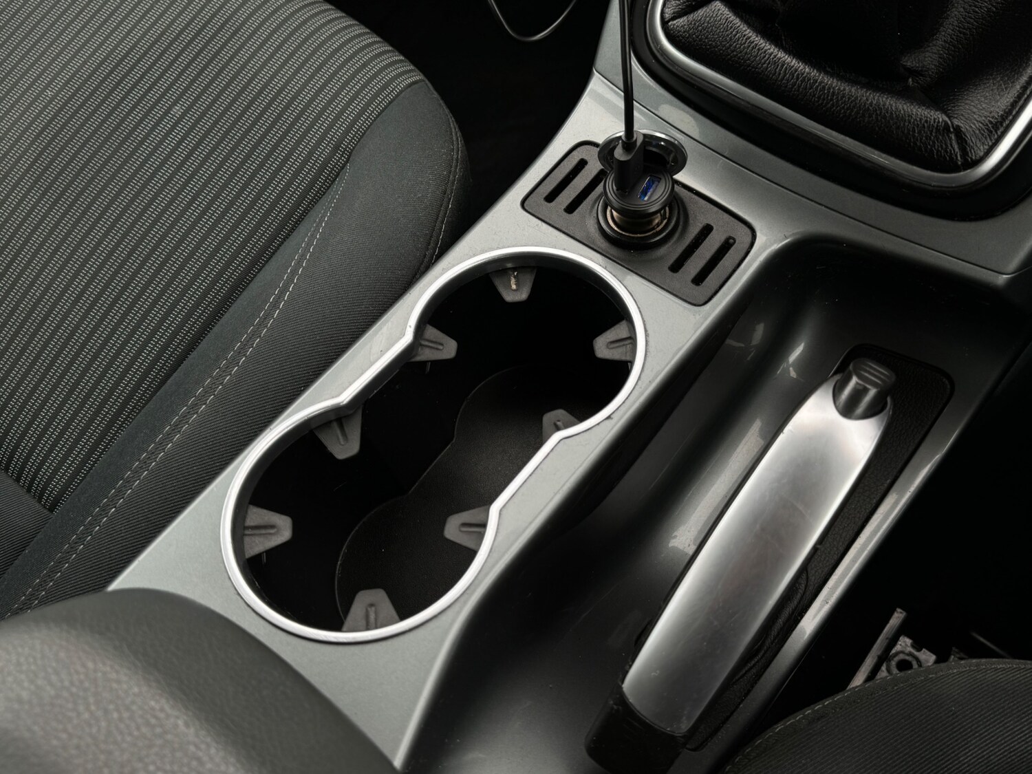 Used Ford C-Max 2013 for sale - 77981348: Photo 22