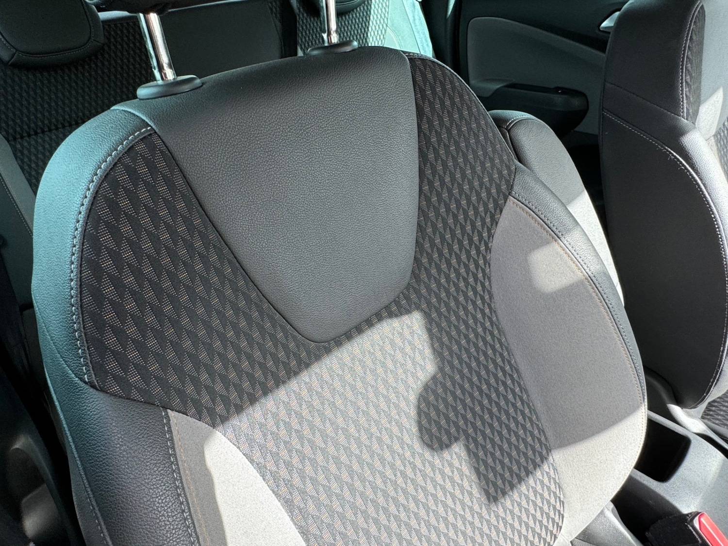 Used Vauxhall Crossland X 2018 for sale - 77332362: Photo 9