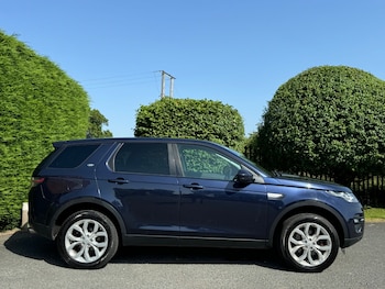 Used Land Rover Discovery Sport 2016 for sale - 78998767: Photo