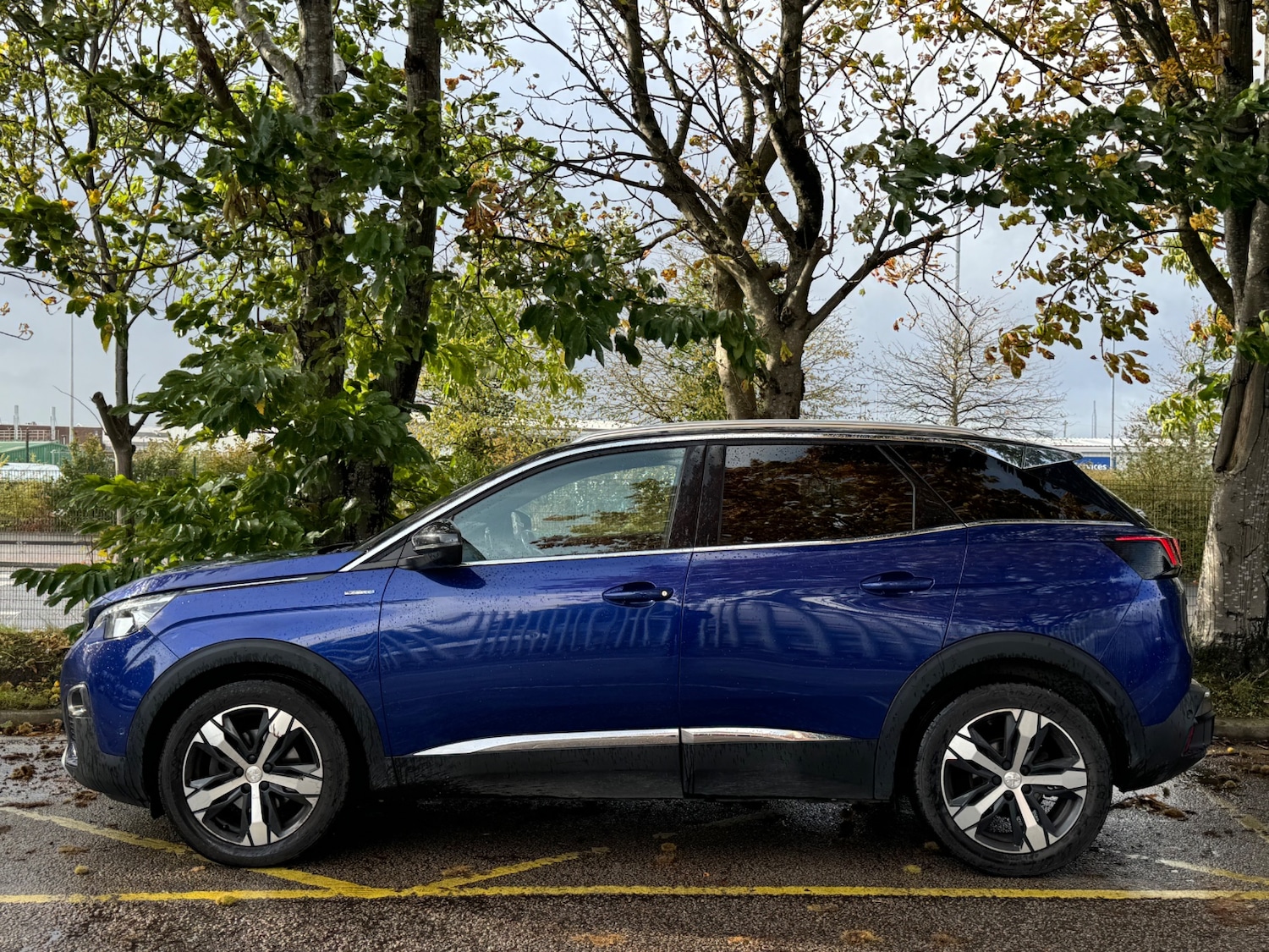 Used Peugeot 3008 2017 for sale - 76176112: Photo 2