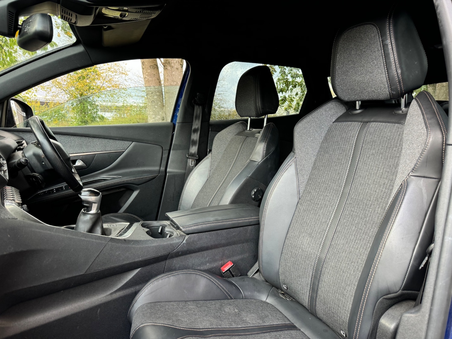 Used Peugeot 3008 2017 for sale - 76176112: Photo 4