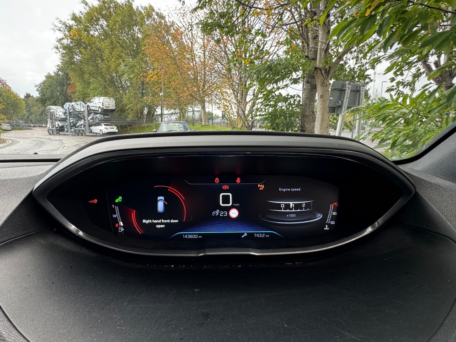 Used Peugeot 3008 2017 for sale - 76176112: Photo 8