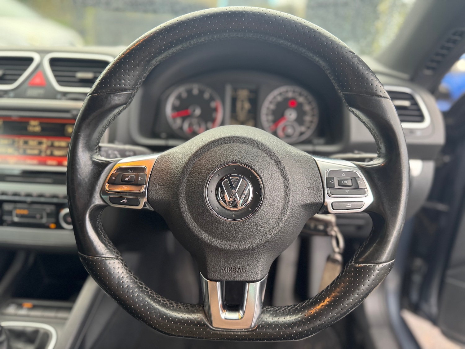 Used Volkswagen Scirocco 2010 for sale - 77172975: Photo 11