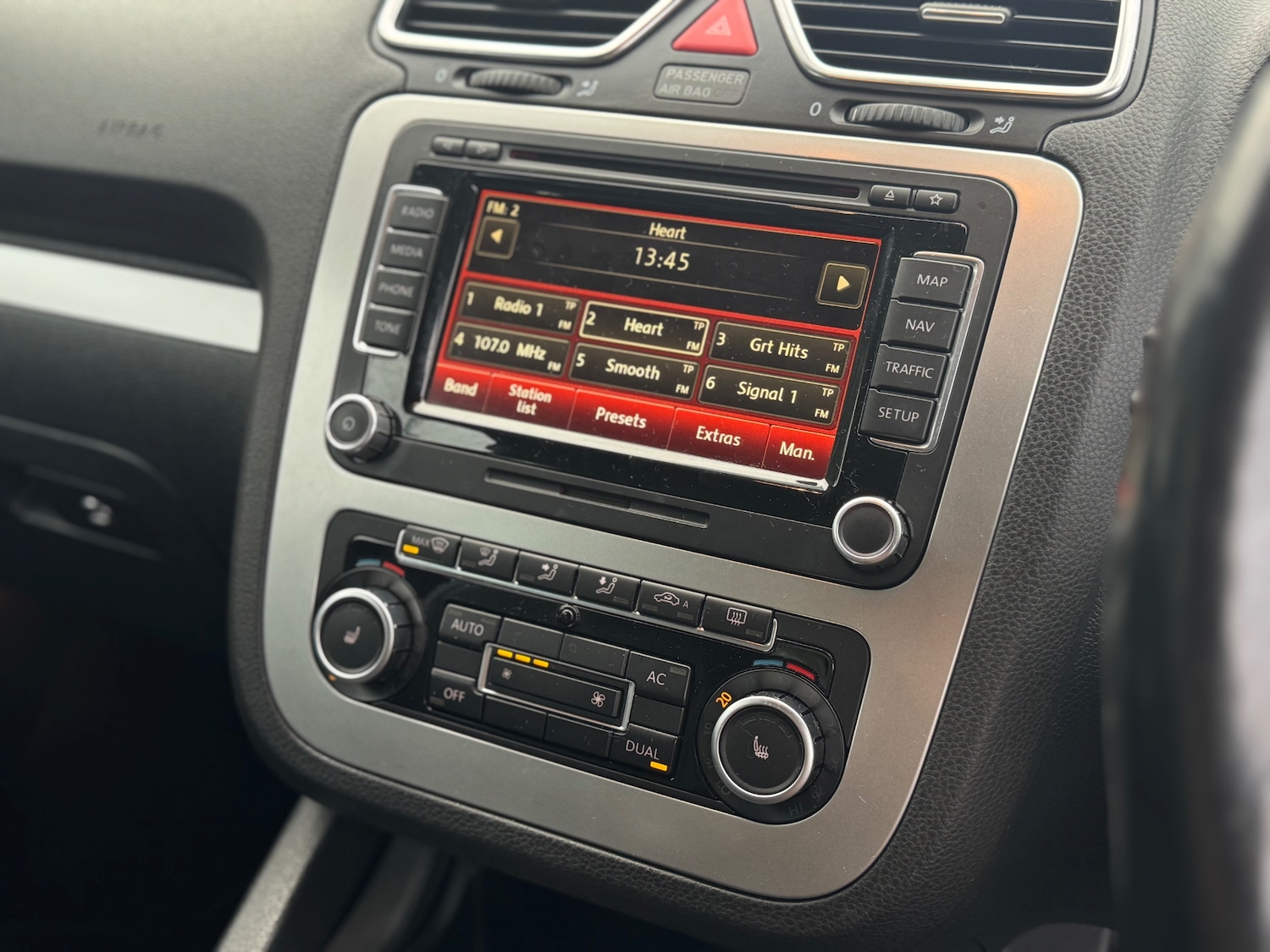 Used Volkswagen Scirocco 2010 for sale - 77172975: Photo 13