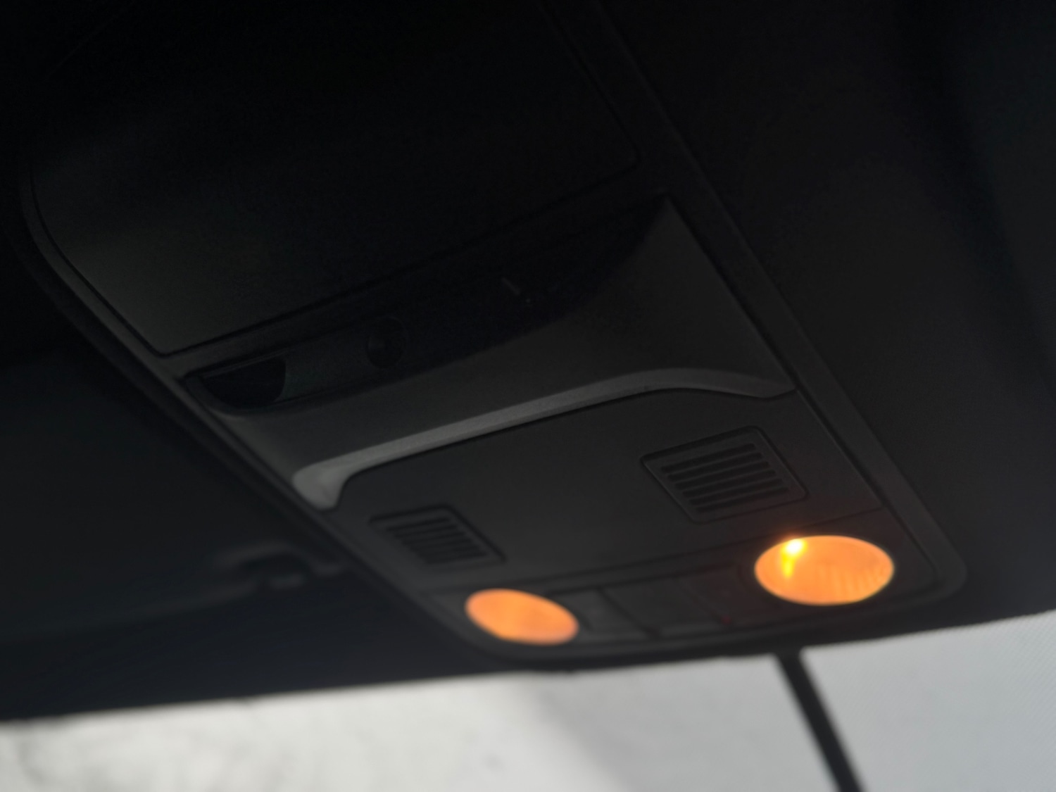 Used Volkswagen Scirocco 2010 for sale - 77172975: Photo 16