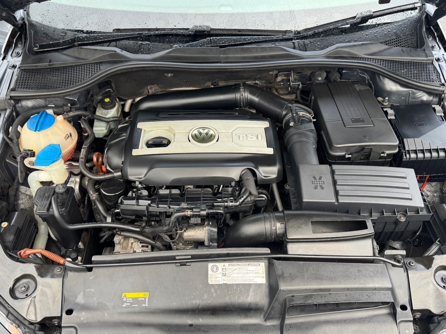 Used Volkswagen Scirocco 2010 for sale - 77172975: Photo 26