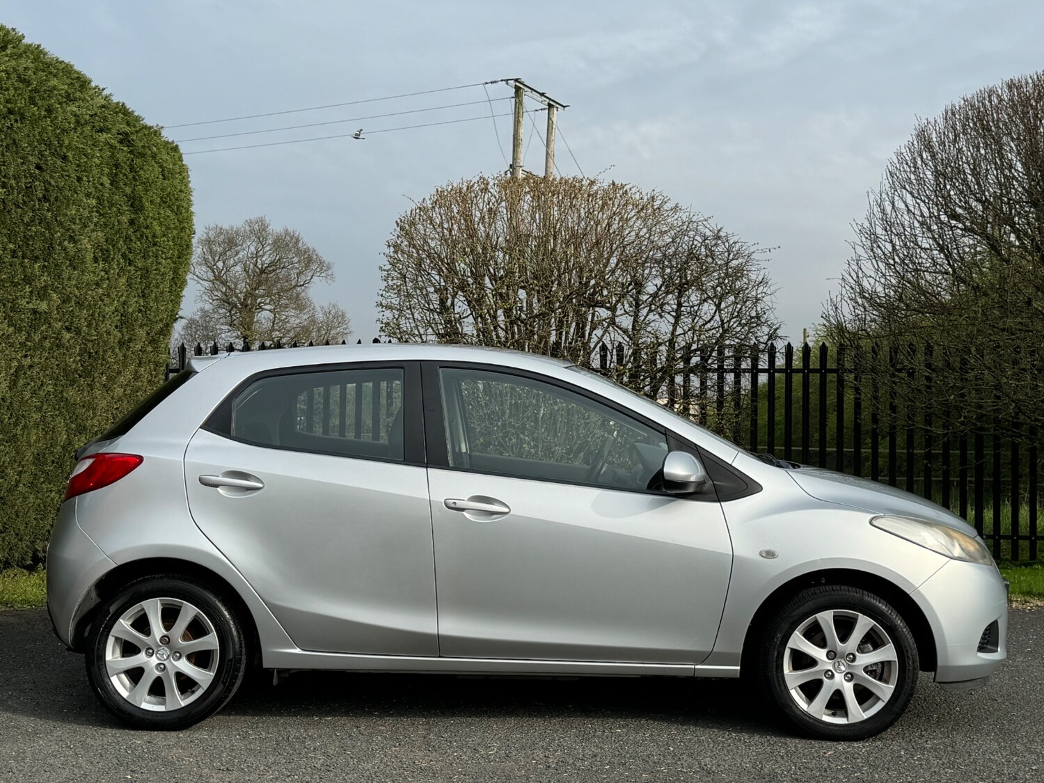 Used Mazda Mazda2 2009 for sale - 77981239: Photo 5