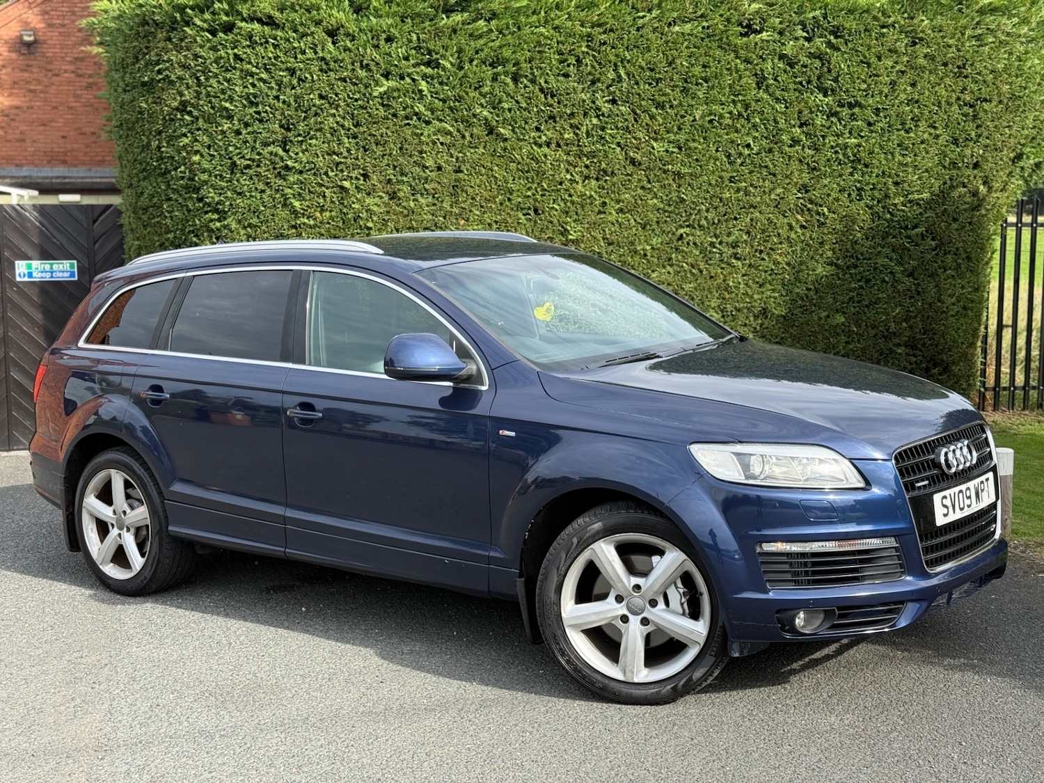 Used Audi Q7 2009 for sale - 76079945: Photo 1