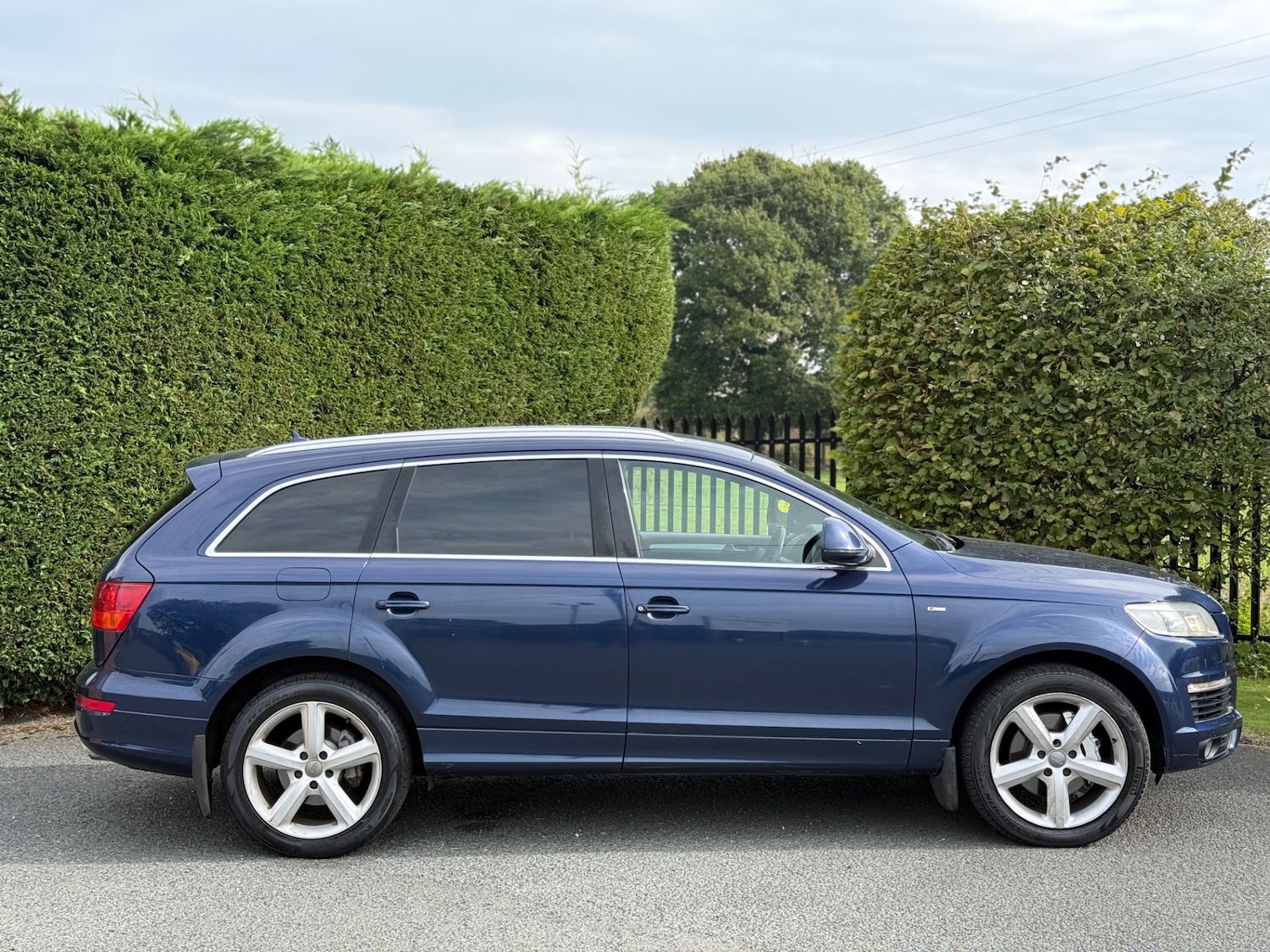 Used Audi Q7 2009 for sale - 76079945: Photo 22