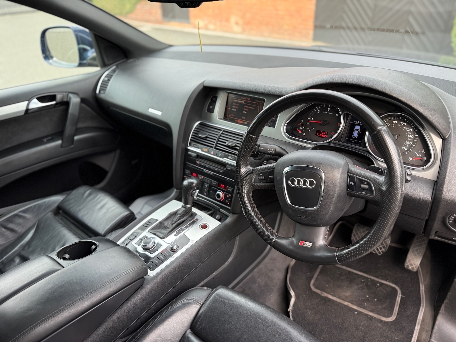 Used Audi Q7 2009 for sale - 76079945: Photo 3