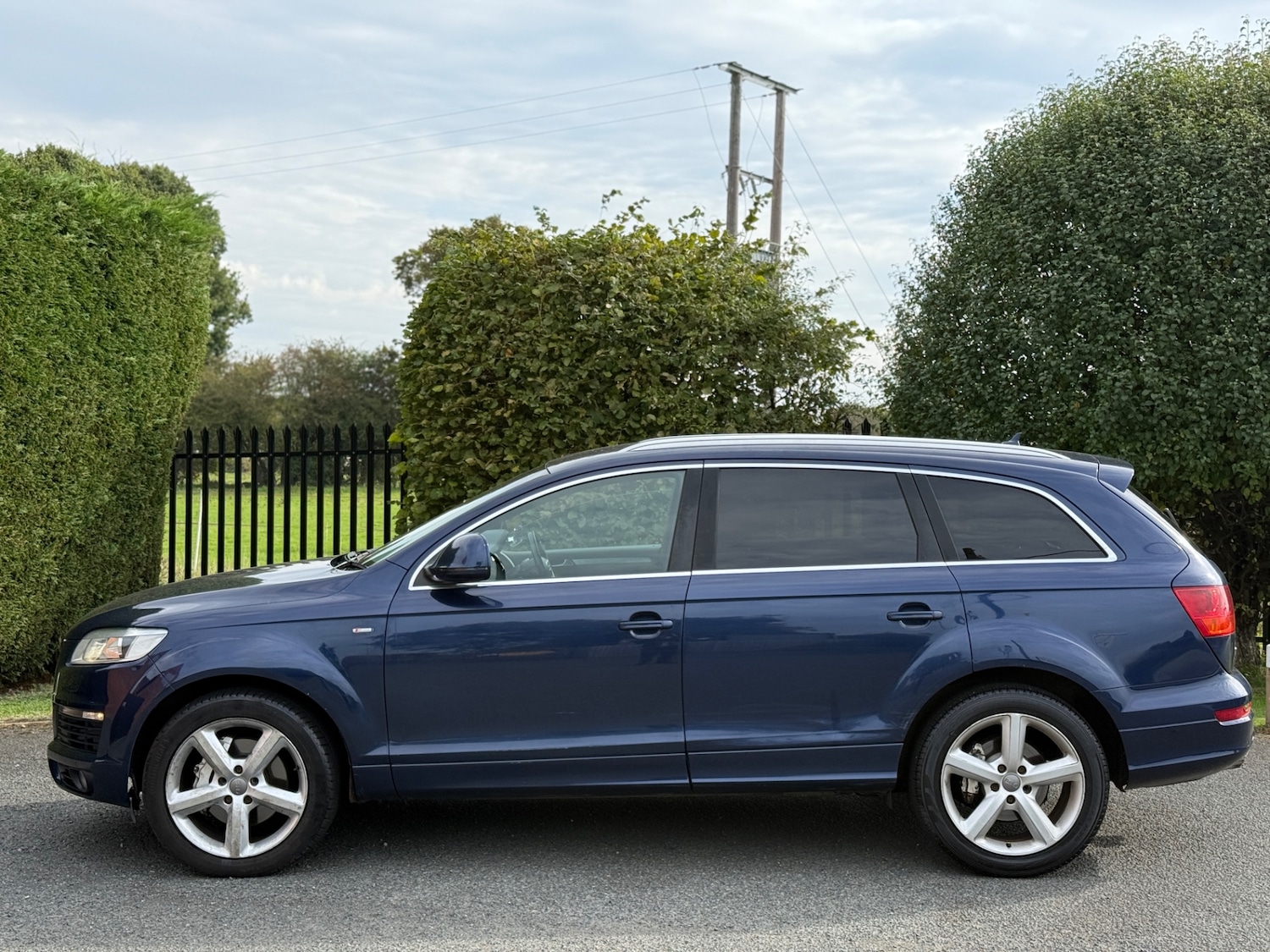 Used Audi Q7 2009 for sale - 76079945: Photo 5